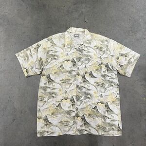 Vintage 90s USA made quiksilver floral hawaiian button up short sleeve‎ shirt